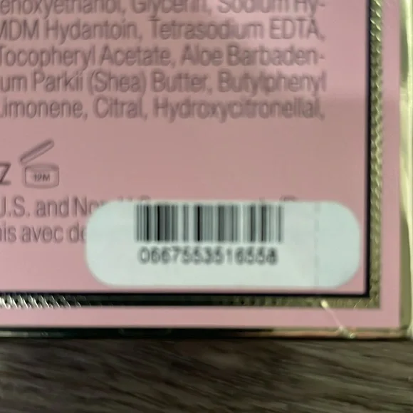 NIB Victoria's Secret BOMBSHELL Fragrance Lotion  3.4 floz - Picture 3 of 4